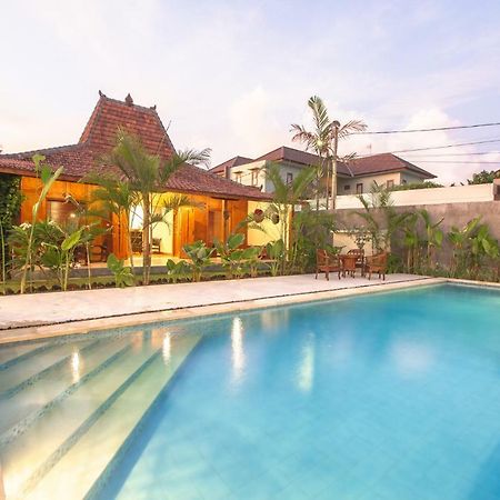 Red Gong Hotel Canggu  Exterior photo