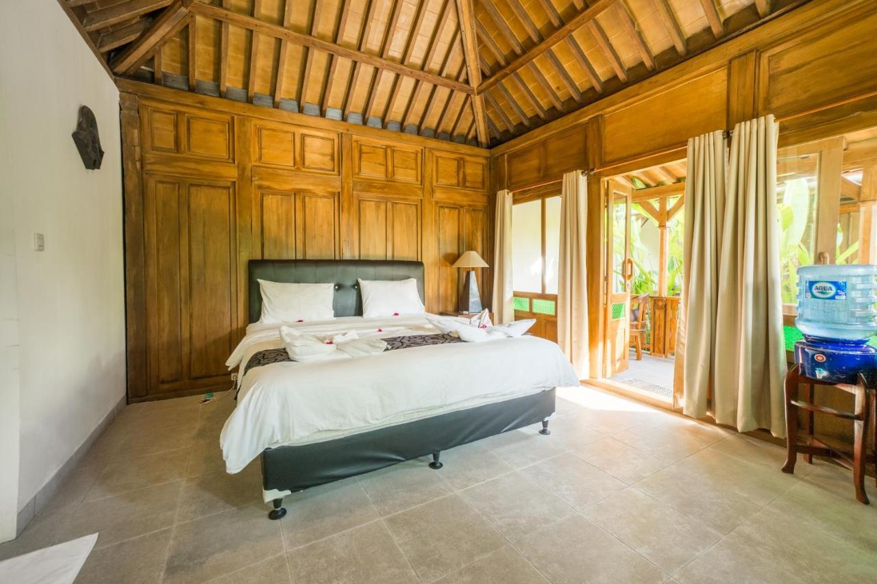Red Gong Hotel Canggu  Exterior photo